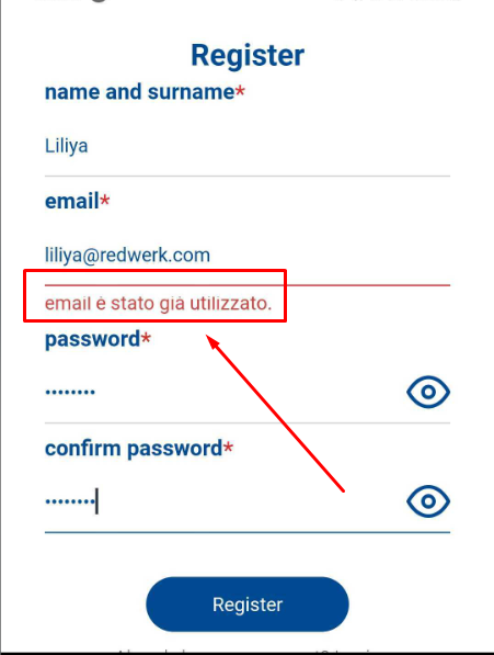 Aparece un mensaje de error en italiano al volver a registrarse con el mismo correo electrónico